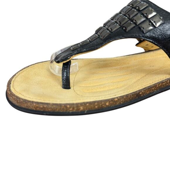 Clarks Unstructured Undrizzle Studded Leather Thongs Comfort Sandals Shoes 7.5 - Picture 5 of 16